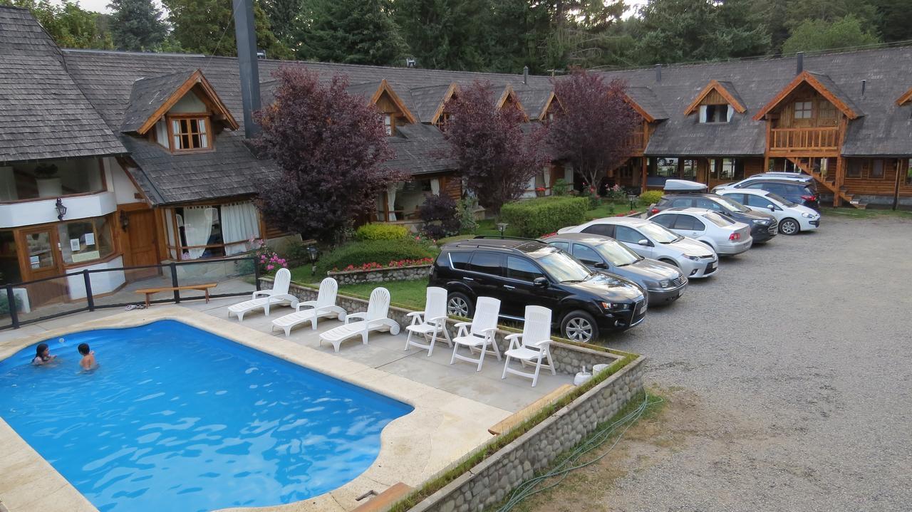 Los 3 Mosqueteros Hotel Villa La Angostura Exterior photo
