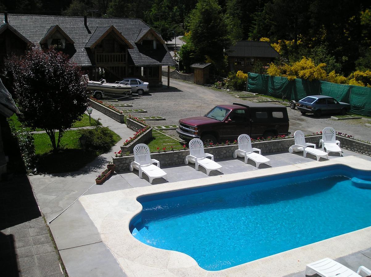 Los 3 Mosqueteros Hotel Villa La Angostura Exterior photo